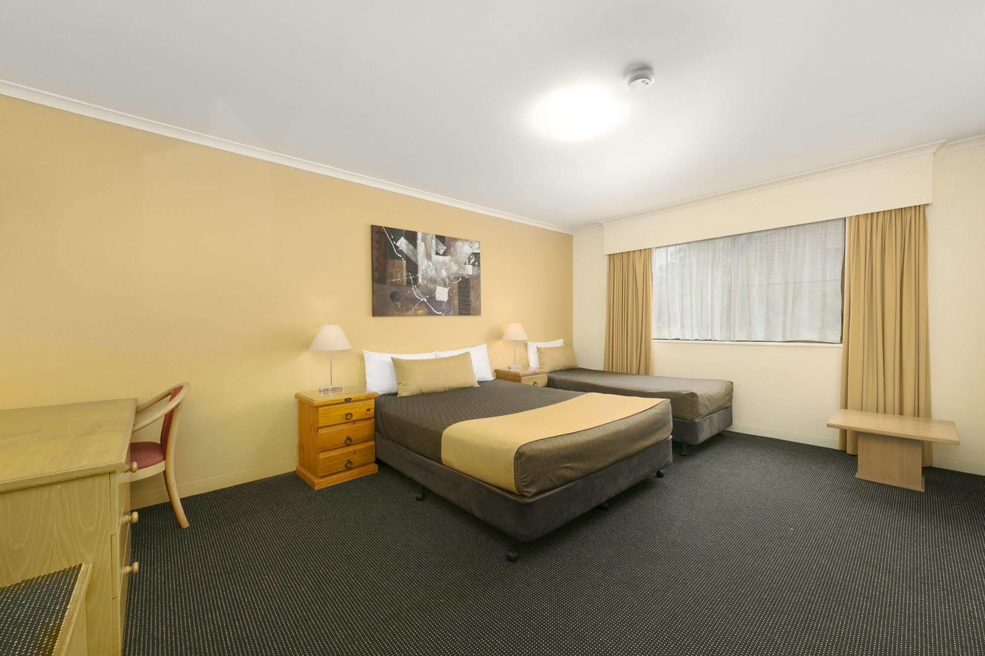 Mt Ommaney Hotel Apartments Brisbane Luaran gambar