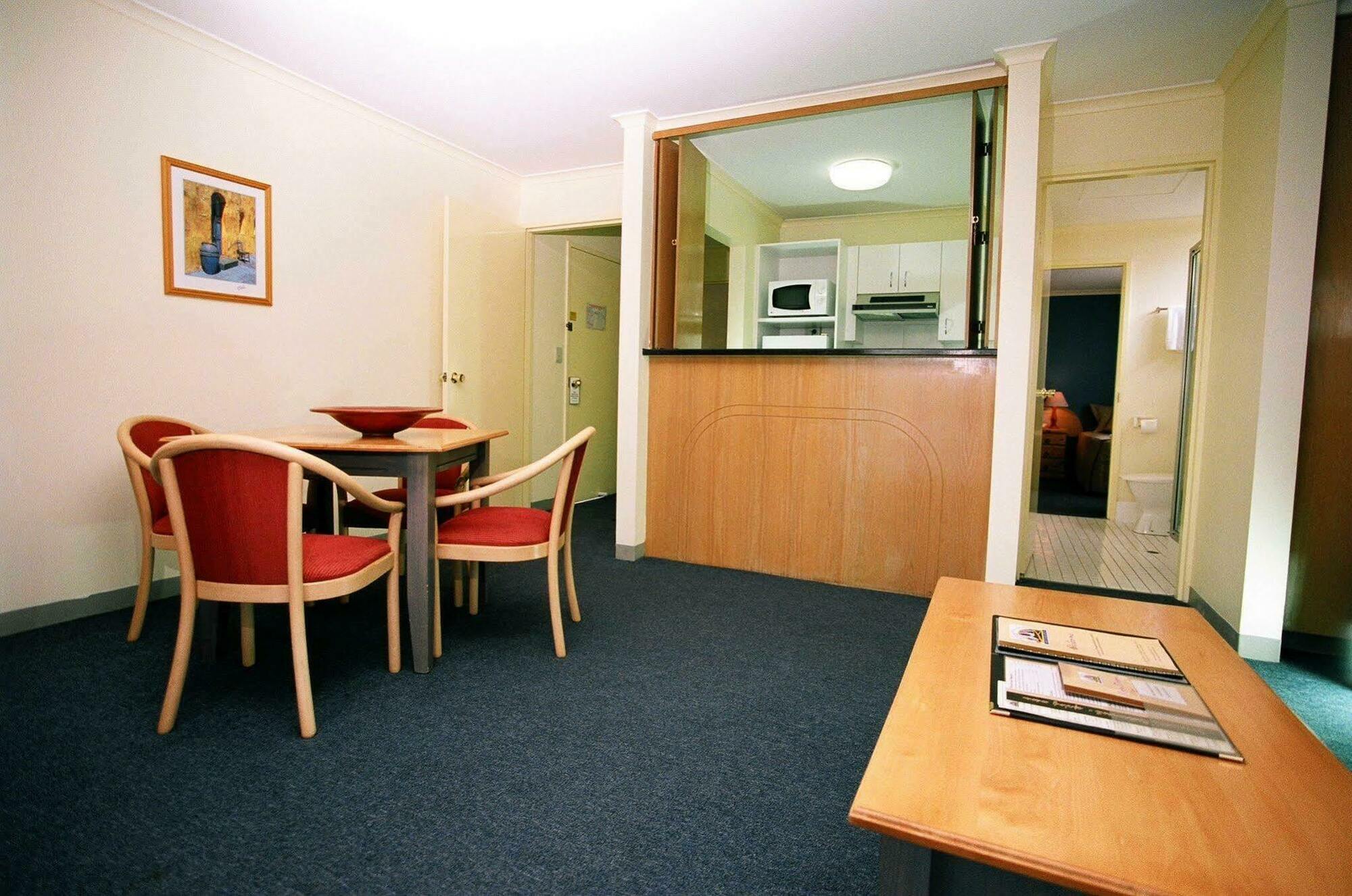 Mt Ommaney Hotel Apartments Brisbane Bilik gambar